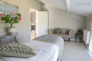 Commercial Photographer Buckinghamshire - Treament Room | © Kelly Jo Photography