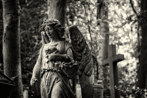 Highgate Cemetery | © Kelly Jo Photography