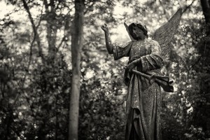 Highgate Cemetery | © Kelly Jo Photography